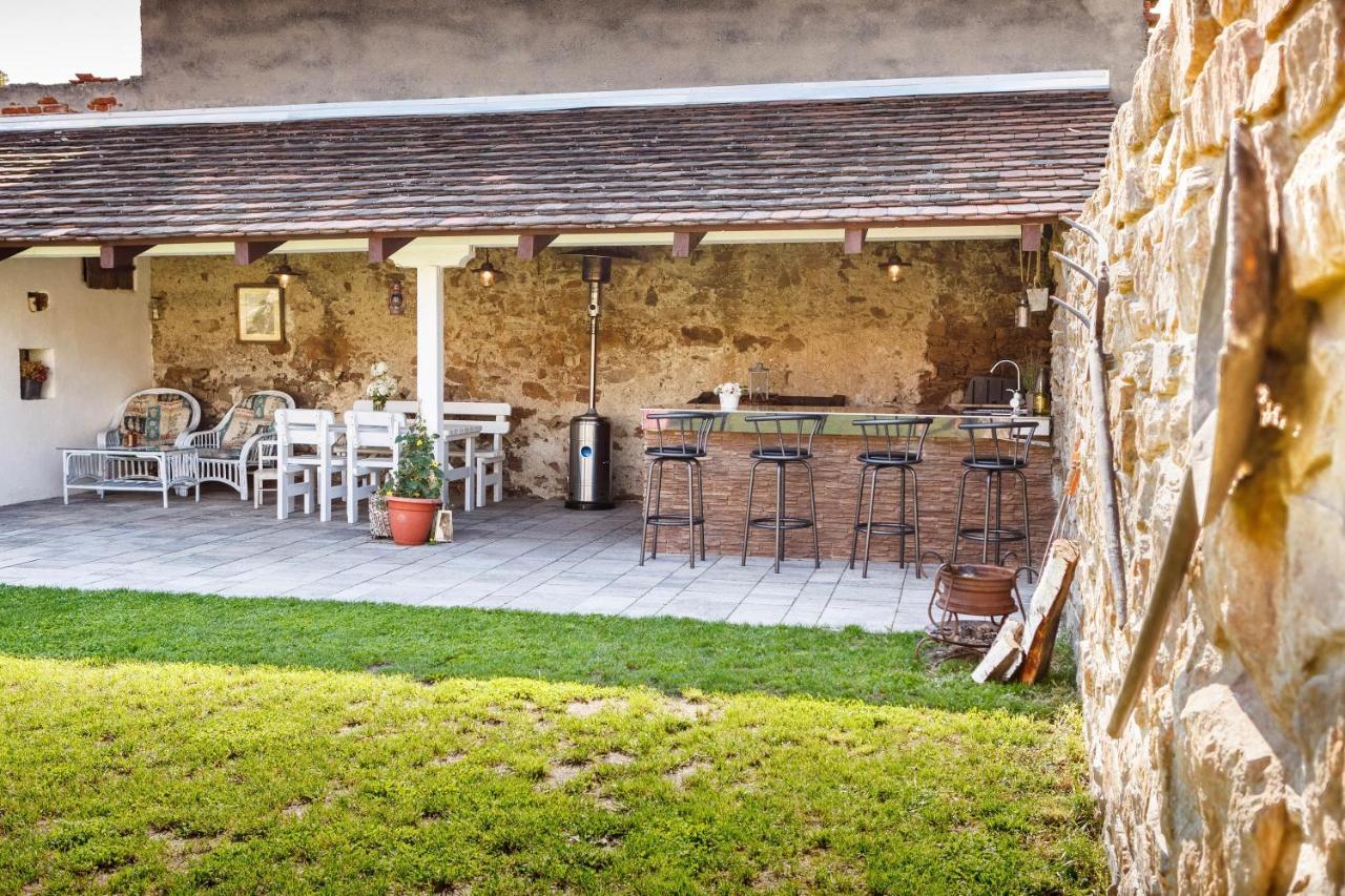 Chalupa Tesinov Protiwin Exterior foto